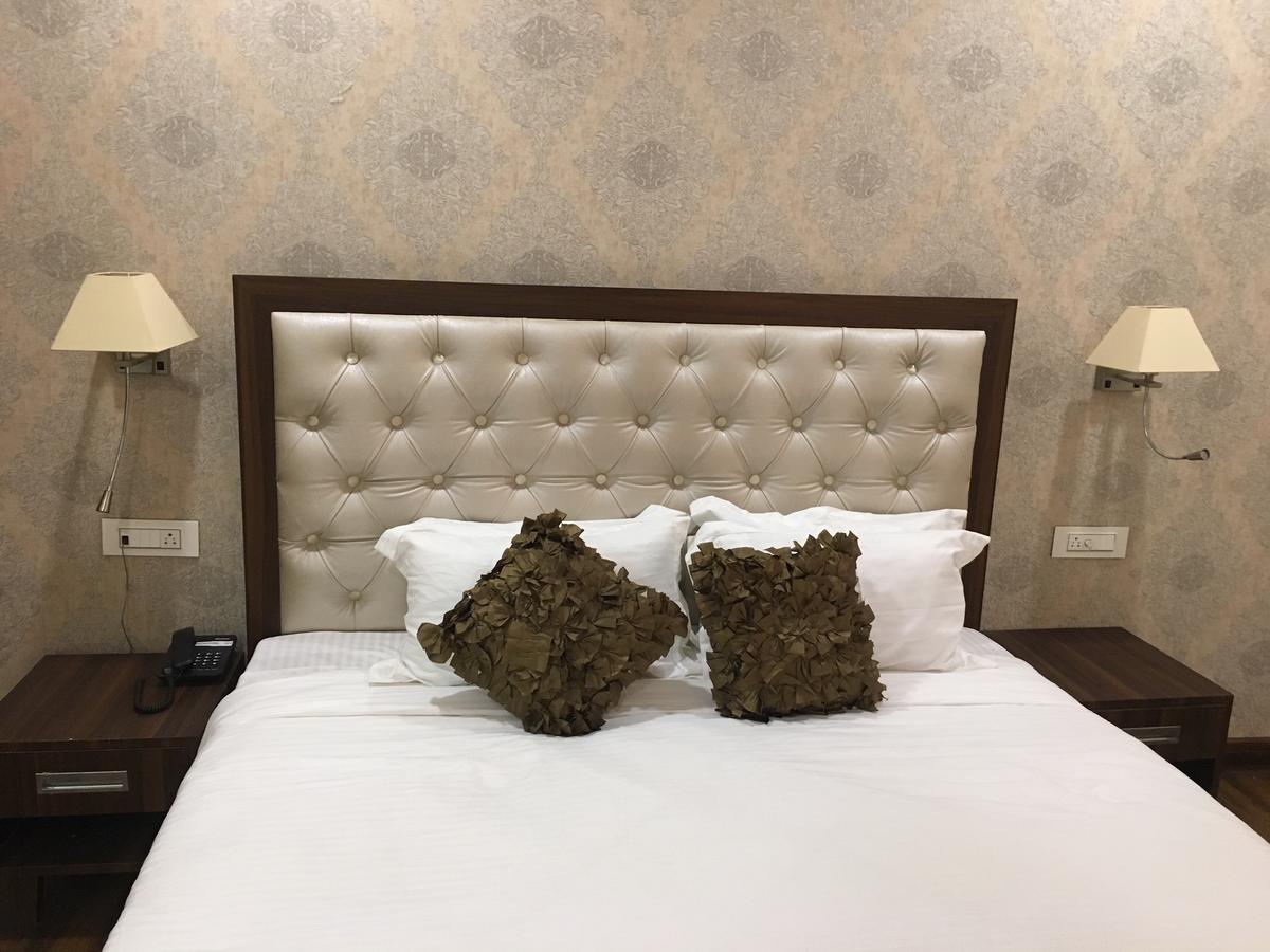 Hotel Anand Renaissance Firozpur Экстерьер фото